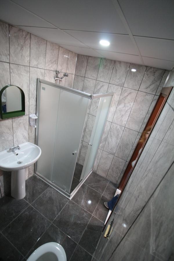 Deeps Hostel Eskişehir Buitenkant foto