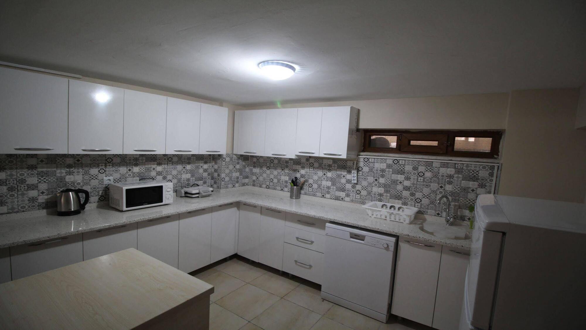 Deeps Hostel Eskişehir Buitenkant foto